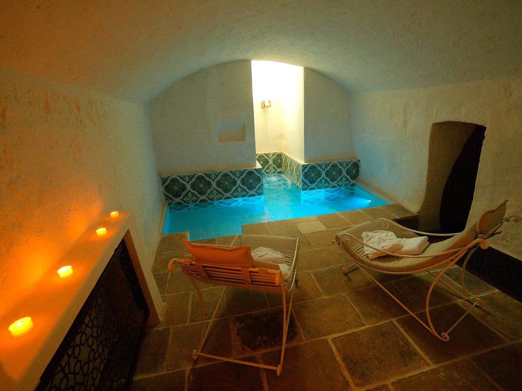 Bed and Breakfast Don Totu - Dimora Storica San Cassiano  Zewnętrze zdjęcie